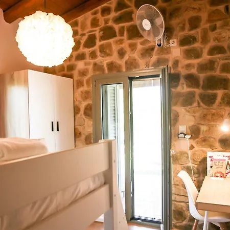 Blue Jasmine Villa Aigio Exterior photo