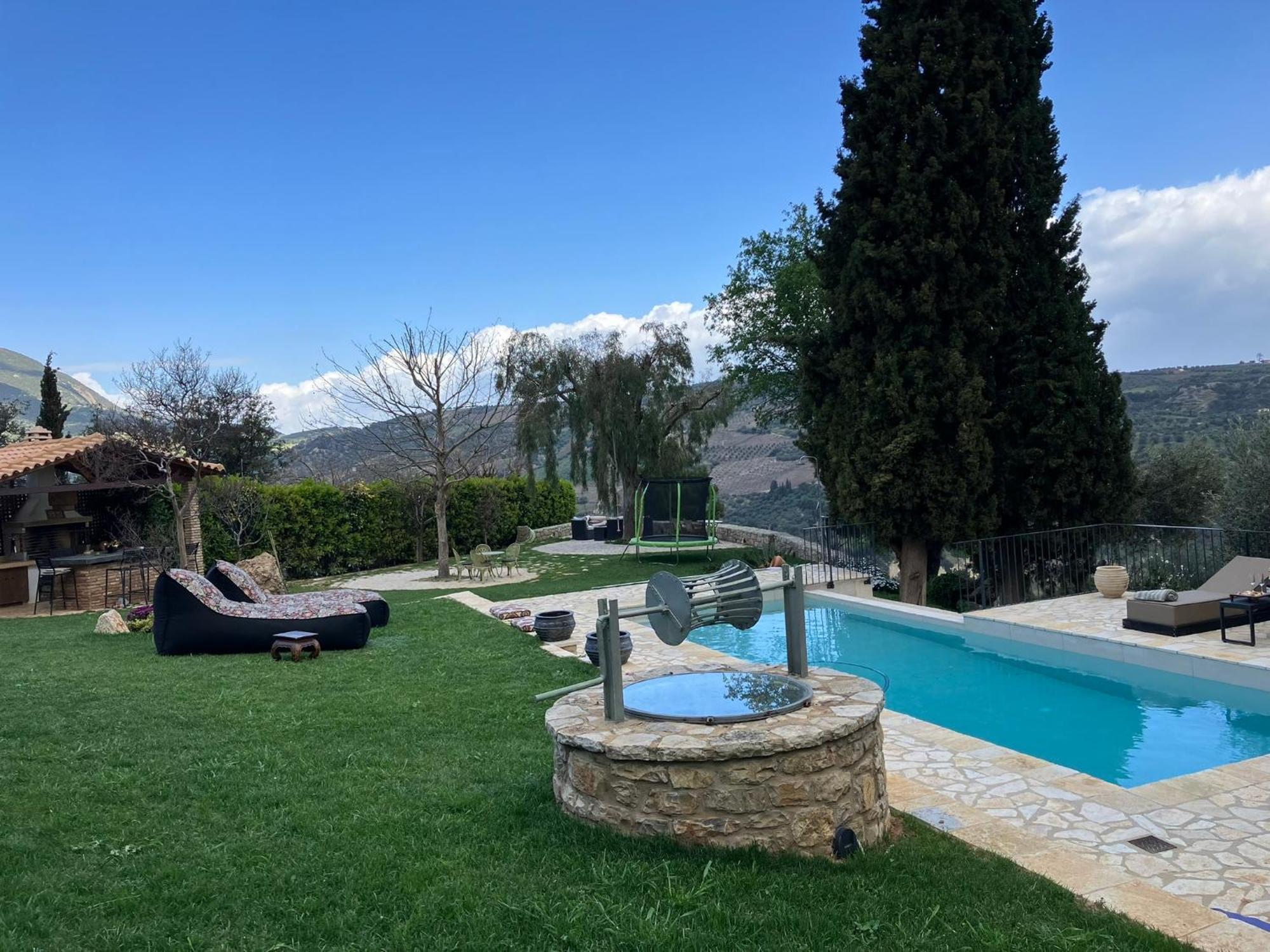 Villa Blue Jasmine Egio