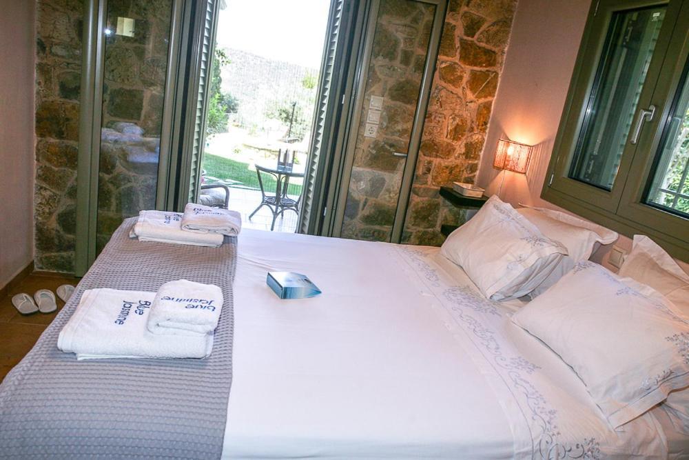 Villa Blue Jasmine *