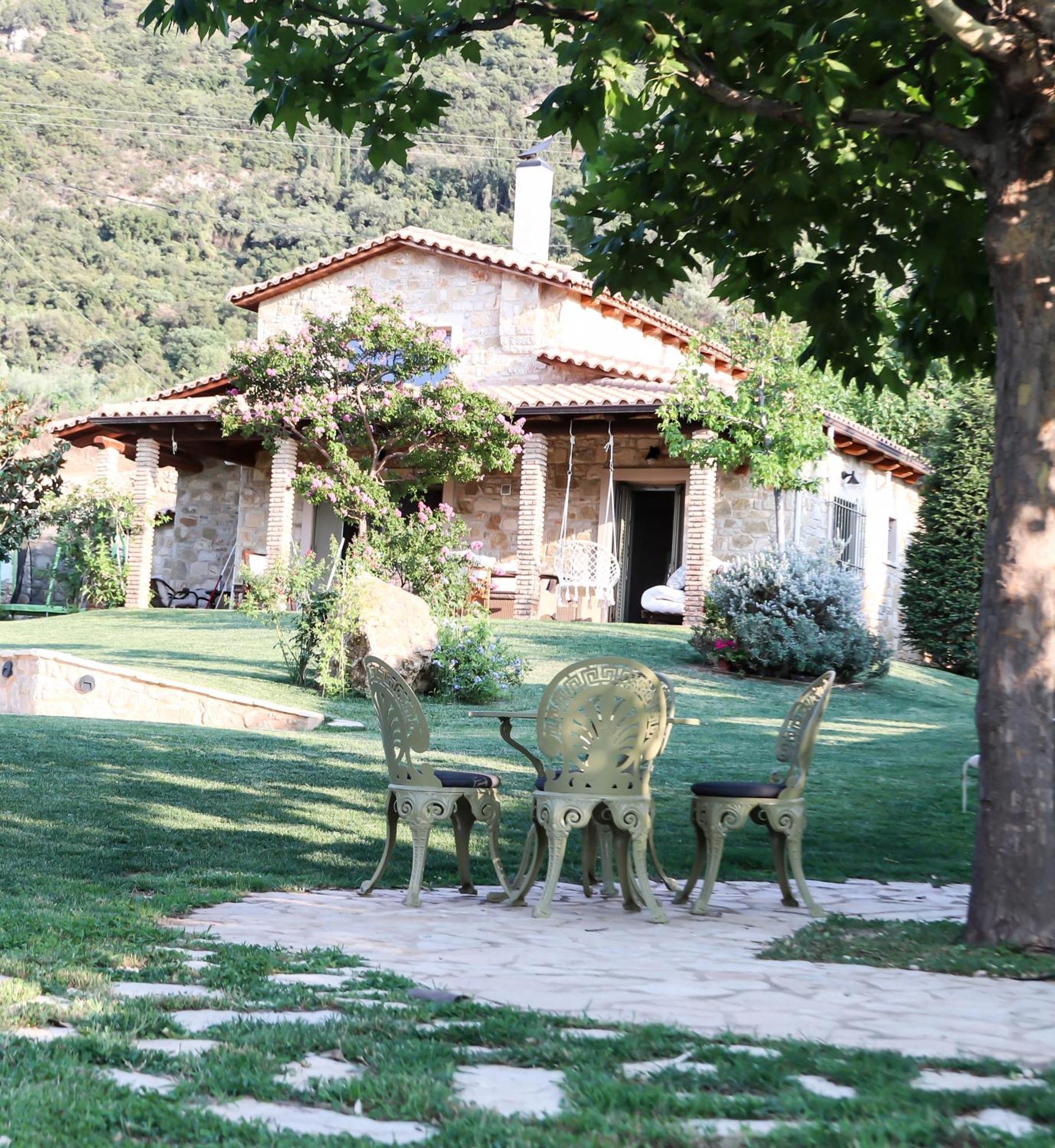 Villa Blue Jasmine *